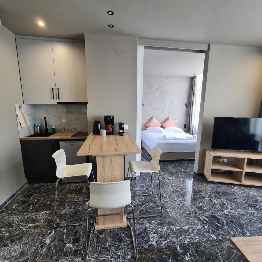Ladadika 5Th Floor Apartment Thessaloníki Luaran gambar